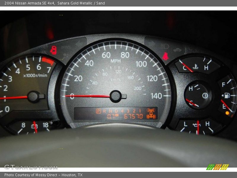 Sahara Gold Metallic / Sand 2004 Nissan Armada SE 4x4