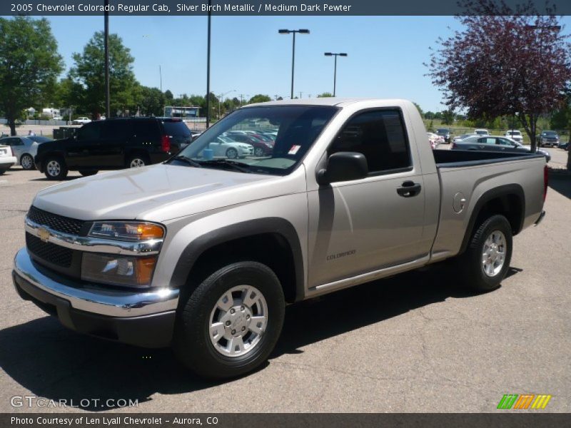 Front 3/4 View of 2005 Colorado Regular Cab
