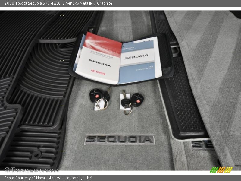 Silver Sky Metallic / Graphite 2008 Toyota Sequoia SR5 4WD