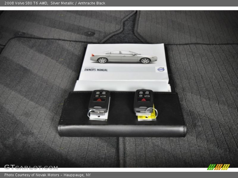 Silver Metallic / Anthracite Black 2008 Volvo S80 T6 AWD