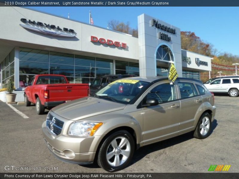 Light Sandstone Metallic / Dark Slate Gray/Medium Graystone 2010 Dodge Caliber Mainstreet
