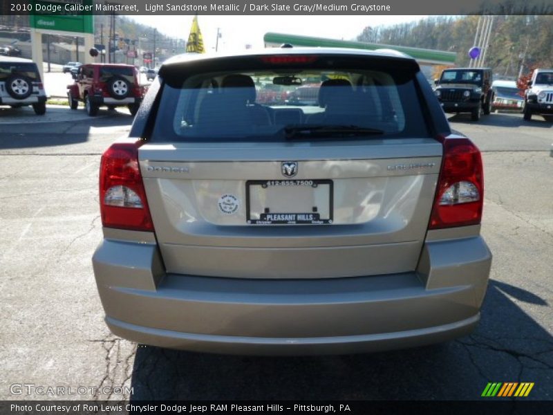 Light Sandstone Metallic / Dark Slate Gray/Medium Graystone 2010 Dodge Caliber Mainstreet
