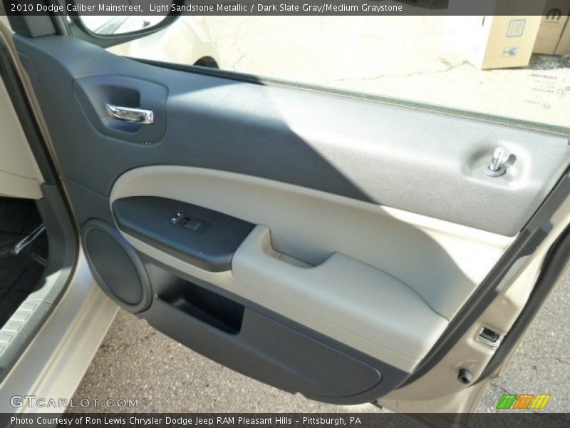 Light Sandstone Metallic / Dark Slate Gray/Medium Graystone 2010 Dodge Caliber Mainstreet