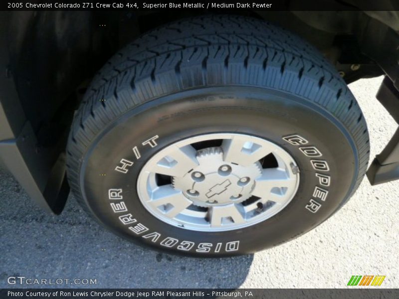 Superior Blue Metallic / Medium Dark Pewter 2005 Chevrolet Colorado Z71 Crew Cab 4x4