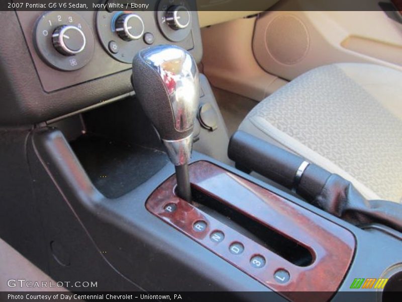 Ivory White / Ebony 2007 Pontiac G6 V6 Sedan