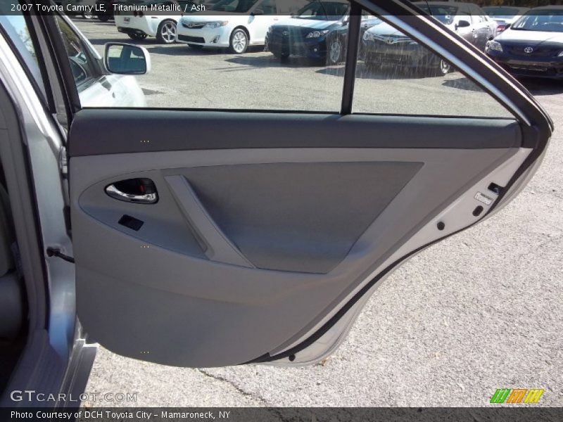 Titanium Metallic / Ash 2007 Toyota Camry LE