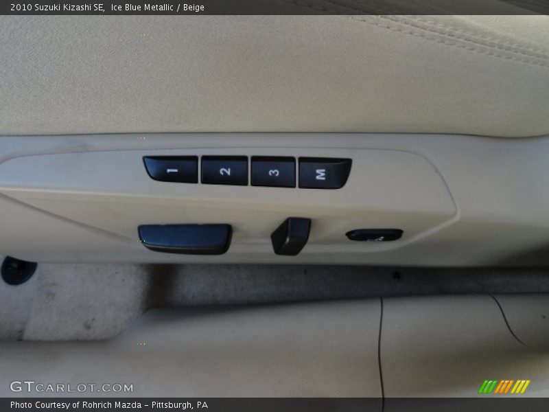 Ice Blue Metallic / Beige 2010 Suzuki Kizashi SE