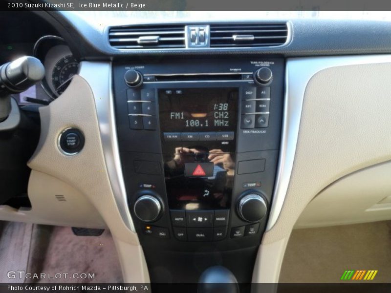 Ice Blue Metallic / Beige 2010 Suzuki Kizashi SE
