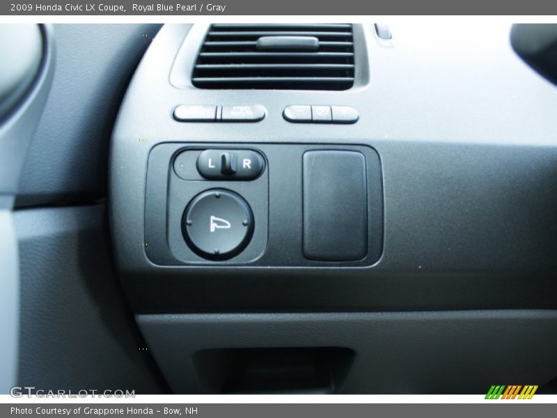 Controls of 2009 Civic LX Coupe