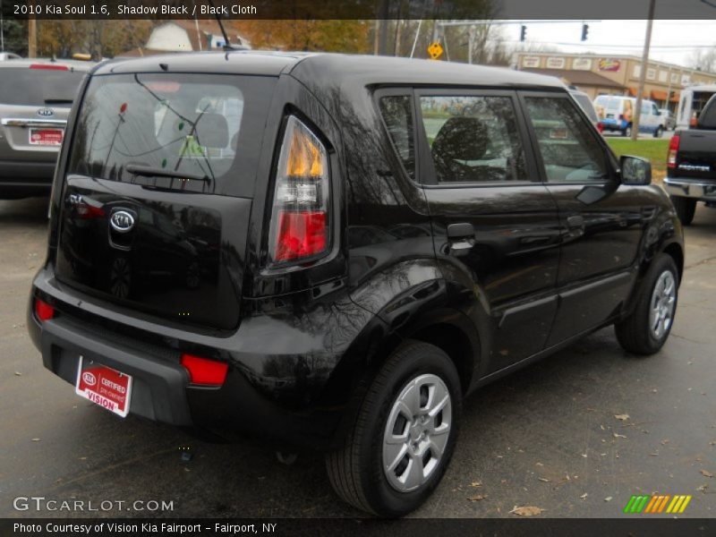 Shadow Black / Black Cloth 2010 Kia Soul 1.6