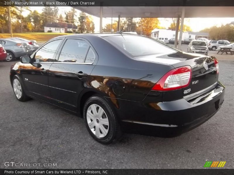 Black Ebony / Dark Charcoal 2007 Mercury Milan I4