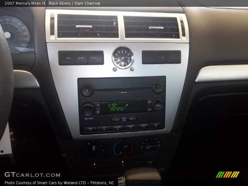Black Ebony / Dark Charcoal 2007 Mercury Milan I4