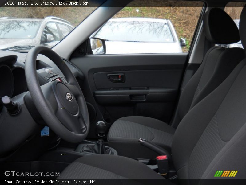 Shadow Black / Black Cloth 2010 Kia Soul 1.6