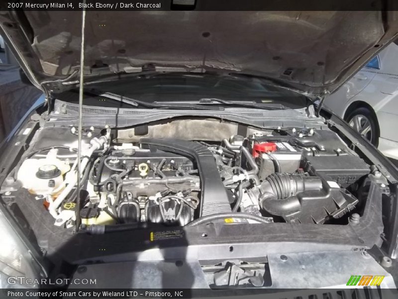 Black Ebony / Dark Charcoal 2007 Mercury Milan I4