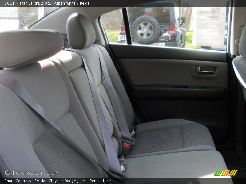 Aspen White / Beige 2011 Nissan Sentra 2.0 S