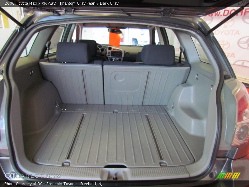  2006 Matrix XR AWD Trunk