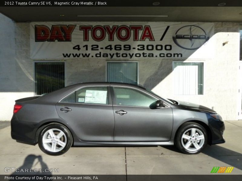 Magnetic Gray Metallic / Black 2012 Toyota Camry SE V6