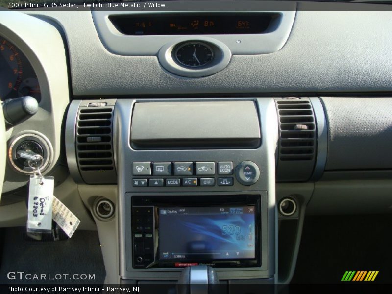 Twilight Blue Metallic / Willow 2003 Infiniti G 35 Sedan
