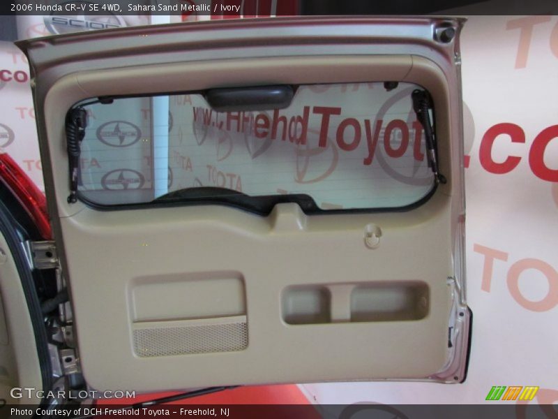 Sahara Sand Metallic / Ivory 2006 Honda CR-V SE 4WD