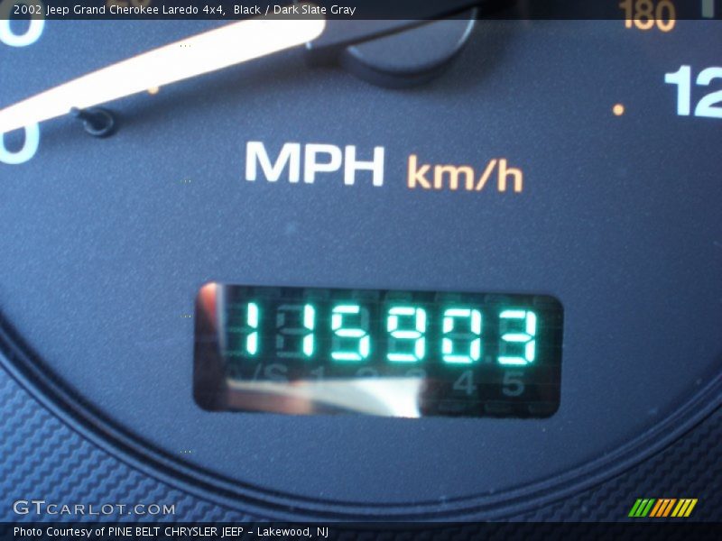 Black / Dark Slate Gray 2002 Jeep Grand Cherokee Laredo 4x4