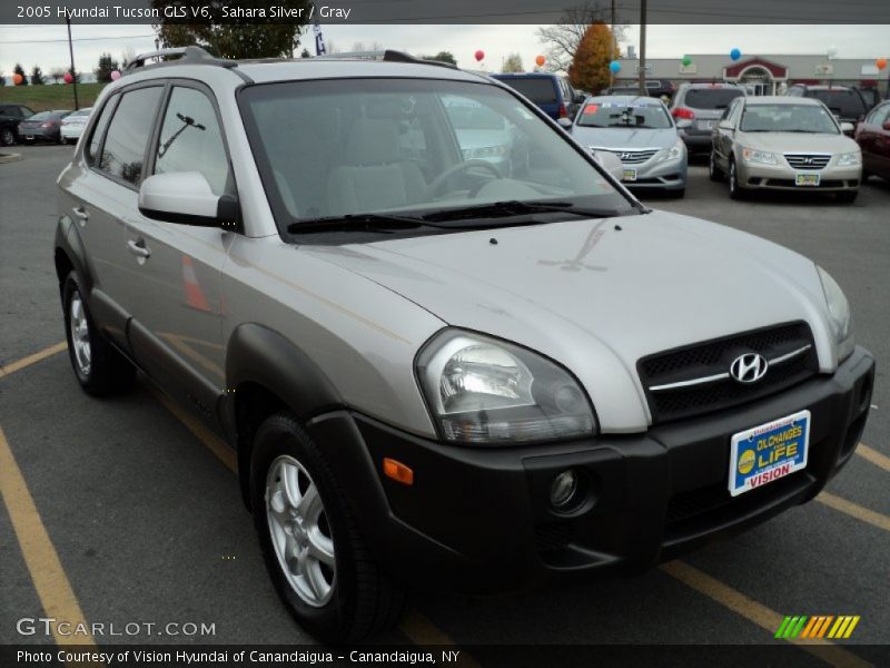 Sahara Silver / Gray 2005 Hyundai Tucson GLS V6