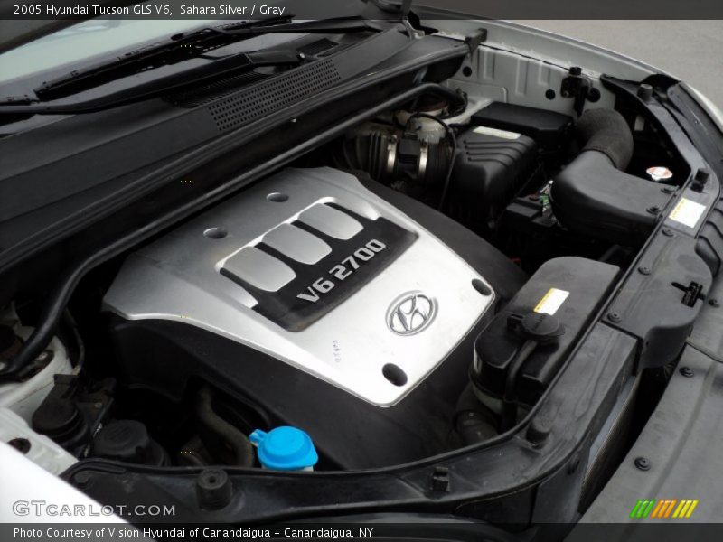 Sahara Silver / Gray 2005 Hyundai Tucson GLS V6