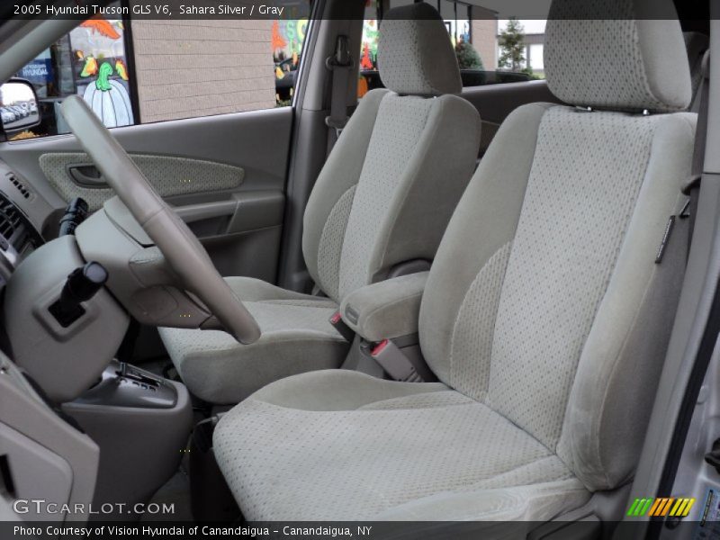 Sahara Silver / Gray 2005 Hyundai Tucson GLS V6