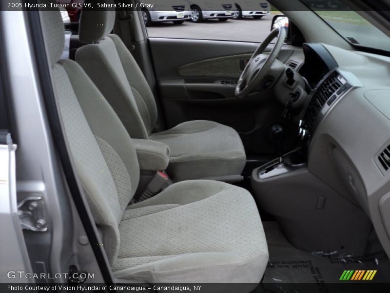 Sahara Silver / Gray 2005 Hyundai Tucson GLS V6