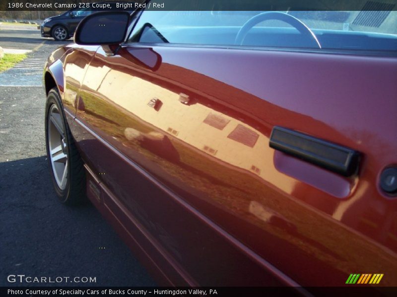 Bright Red / Red 1986 Chevrolet Camaro Z28 Coupe