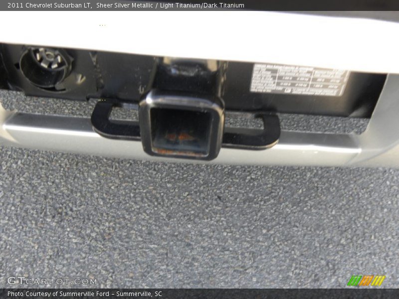 Sheer Silver Metallic / Light Titanium/Dark Titanium 2011 Chevrolet Suburban LT