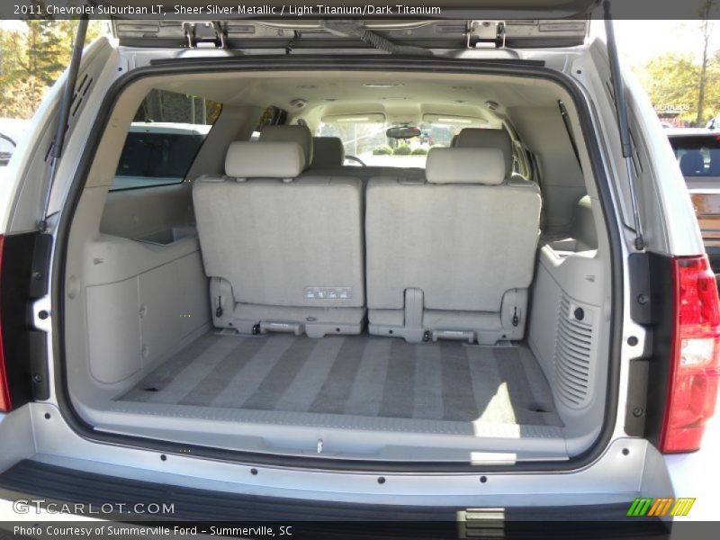 Sheer Silver Metallic / Light Titanium/Dark Titanium 2011 Chevrolet Suburban LT