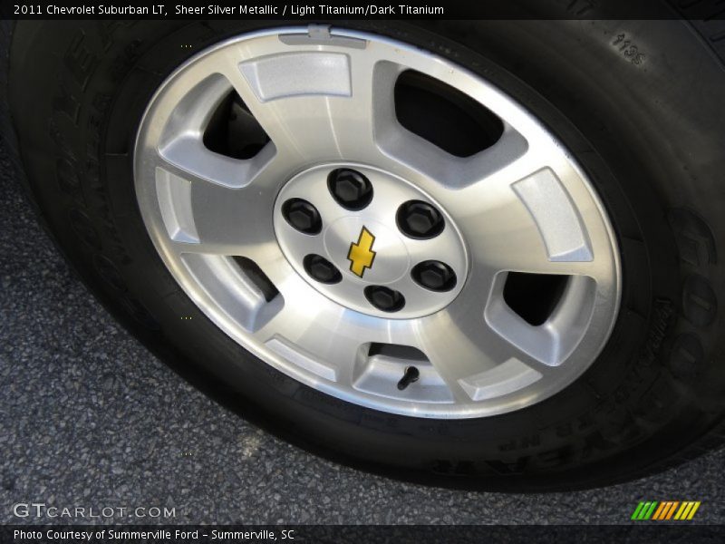 Sheer Silver Metallic / Light Titanium/Dark Titanium 2011 Chevrolet Suburban LT