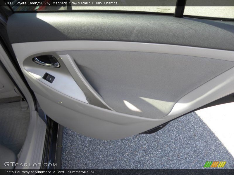 Magnetic Gray Metallic / Dark Charcoal 2011 Toyota Camry SE V6