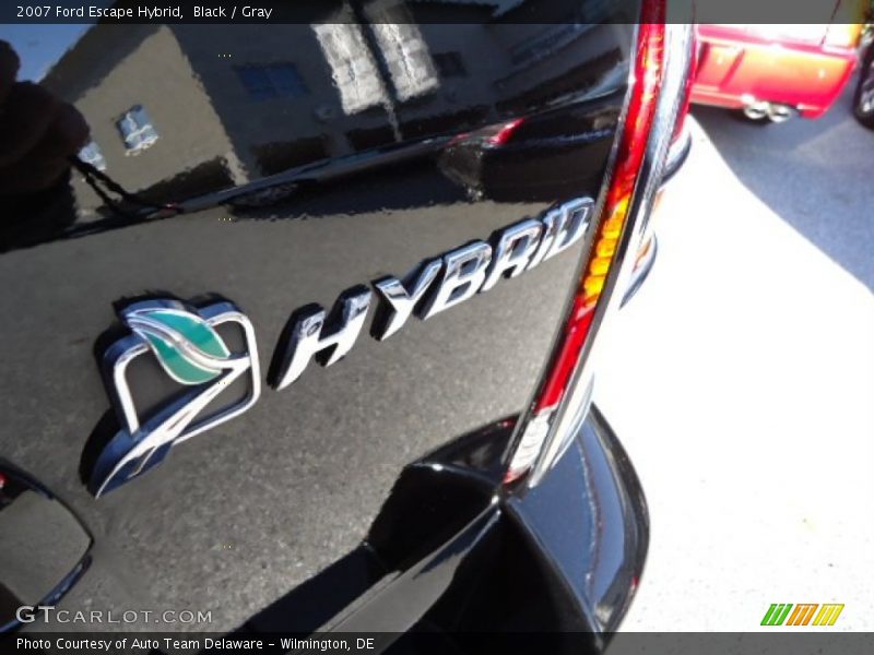 Hybrid badge - 2007 Ford Escape Hybrid