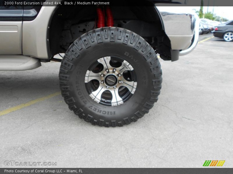 Mickey Thompson tire - 2000 Ford Excursion Limited 4x4