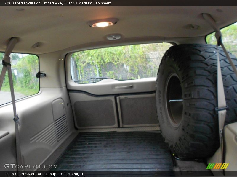 Black / Medium Parchment 2000 Ford Excursion Limited 4x4