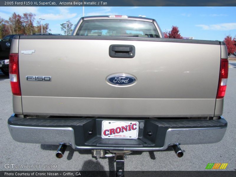 Arizona Beige Metallic / Tan 2005 Ford F150 XL SuperCab