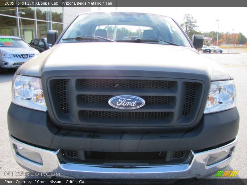 Arizona Beige Metallic / Tan 2005 Ford F150 XL SuperCab