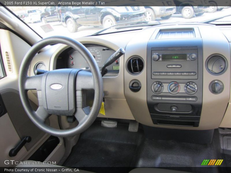 Arizona Beige Metallic / Tan 2005 Ford F150 XL SuperCab