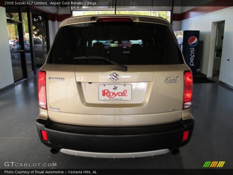Aspen Gold Metallic / Beige 2008 Suzuki XL7 Limited