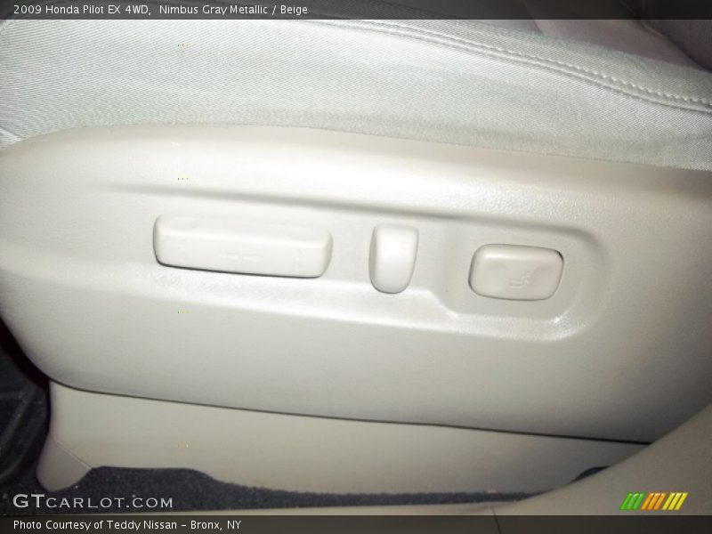 Nimbus Gray Metallic / Beige 2009 Honda Pilot EX 4WD