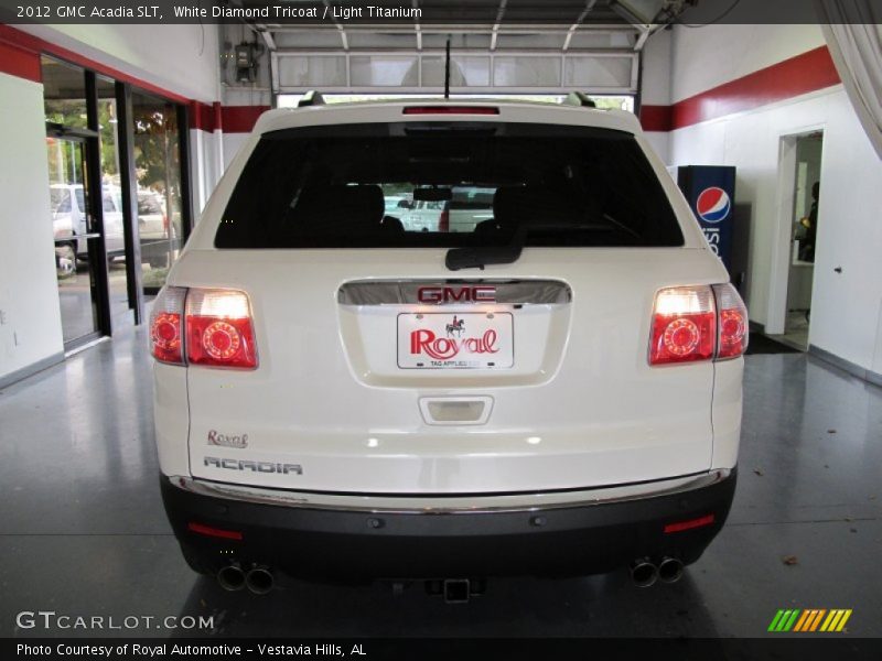 White Diamond Tricoat / Light Titanium 2012 GMC Acadia SLT