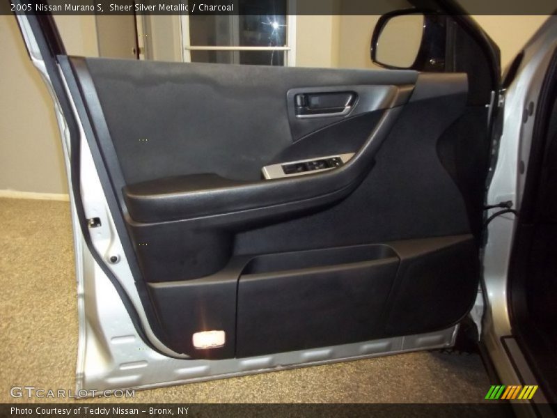 Sheer Silver Metallic / Charcoal 2005 Nissan Murano S