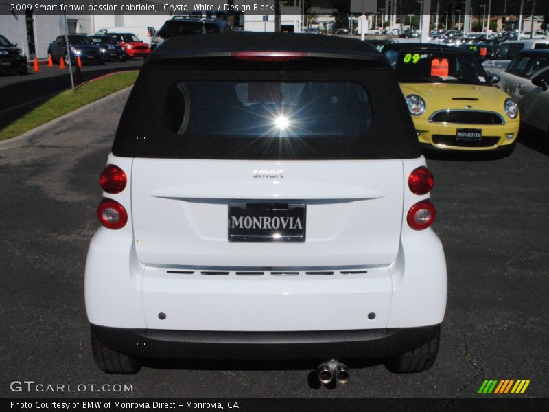 Crystal White / Design Black 2009 Smart fortwo passion cabriolet