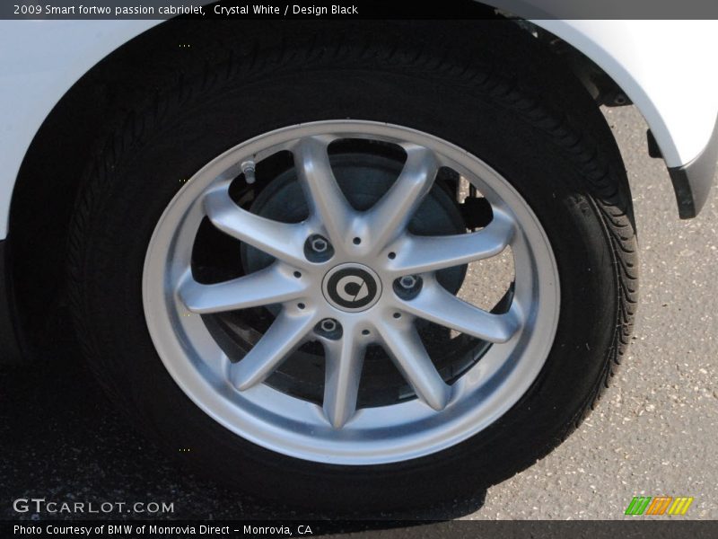 Crystal White / Design Black 2009 Smart fortwo passion cabriolet