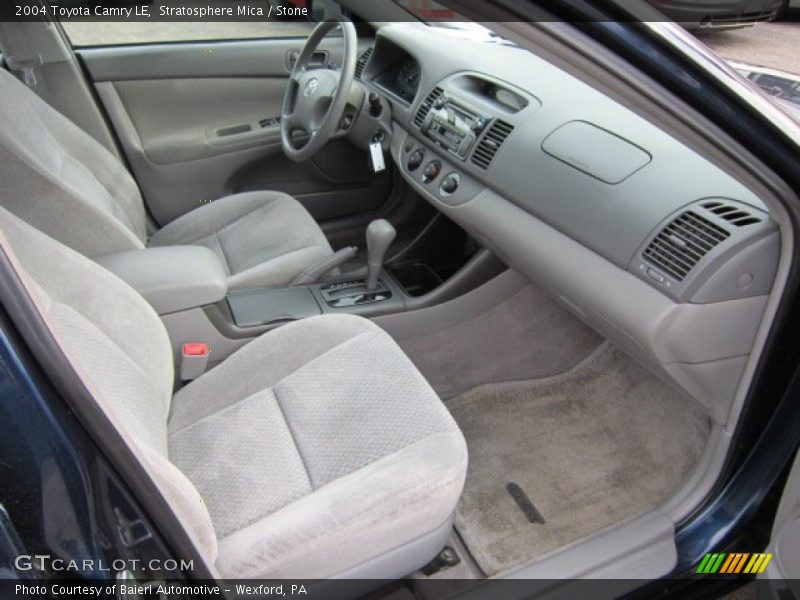 Stratosphere Mica / Stone 2004 Toyota Camry LE