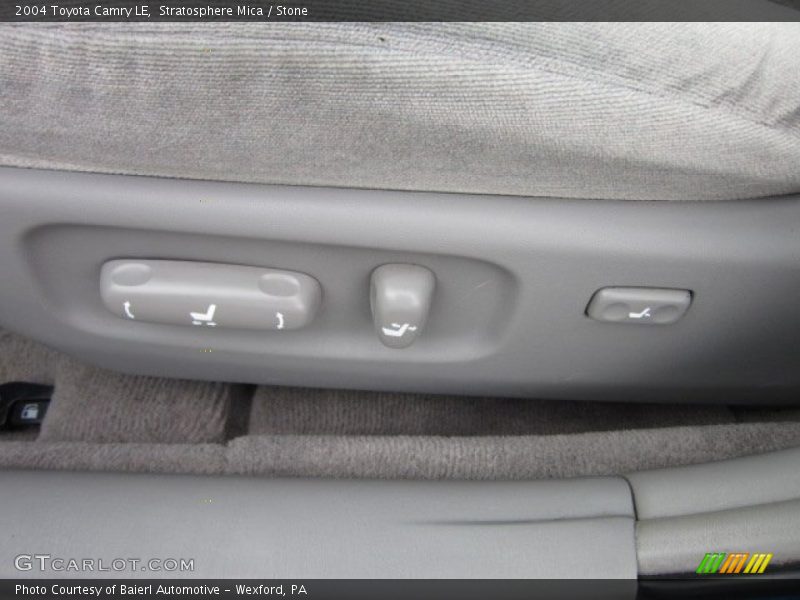 Stratosphere Mica / Stone 2004 Toyota Camry LE