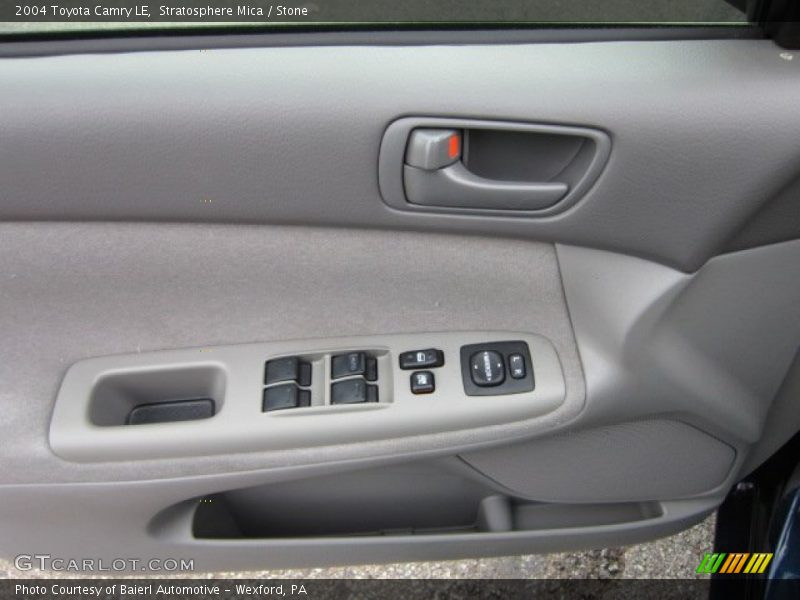 Stratosphere Mica / Stone 2004 Toyota Camry LE