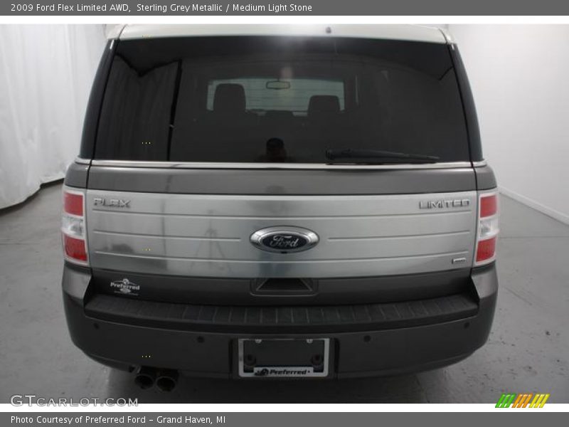 Sterling Grey Metallic / Medium Light Stone 2009 Ford Flex Limited AWD