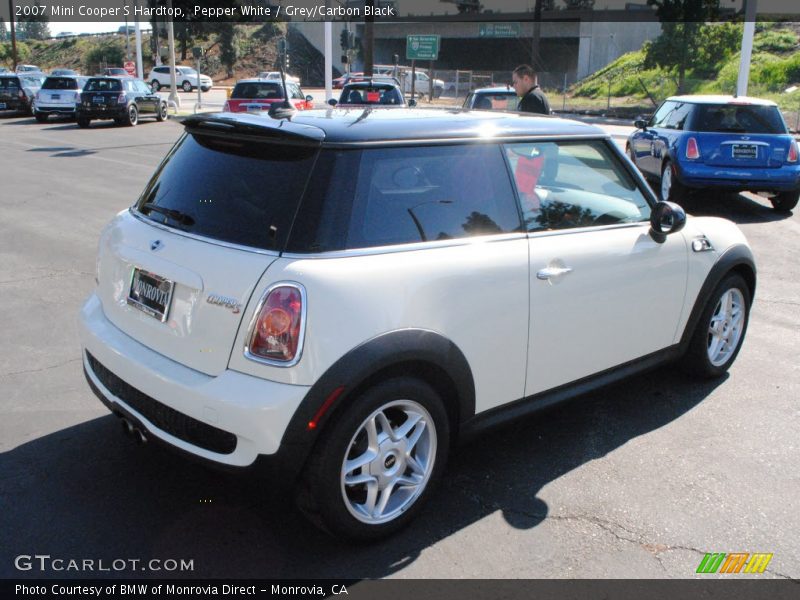 Pepper White / Grey/Carbon Black 2007 Mini Cooper S Hardtop